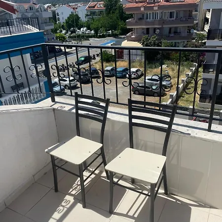 Atlantis Hotel apartamentowy 3*