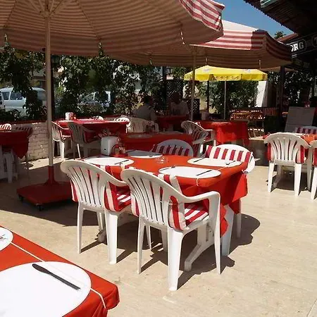 Hotel apartamentowy Atlantis 3*